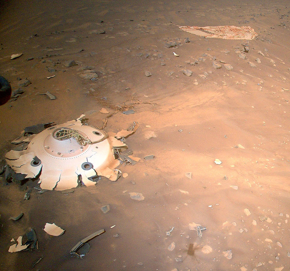毅力號降落火星表面時的保護背罩